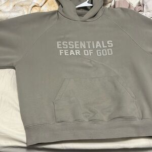 Barely used essentials fear of god hoodie Seal
